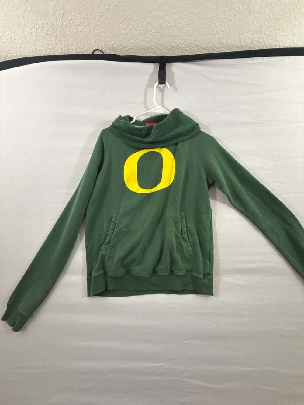 Vintage Nike Oregon Ducks Green Funnel Neck Hoodie Sweatshirt Women's Size Small